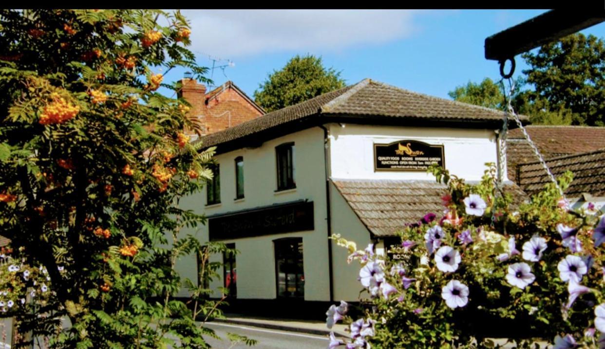 Hotel The Swan @ Stoford Extérieur photo The Old Post Office, Great Haywood